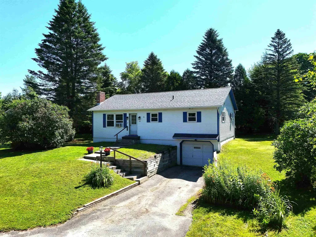 165 Fernwood Circle Newport City VT 05855