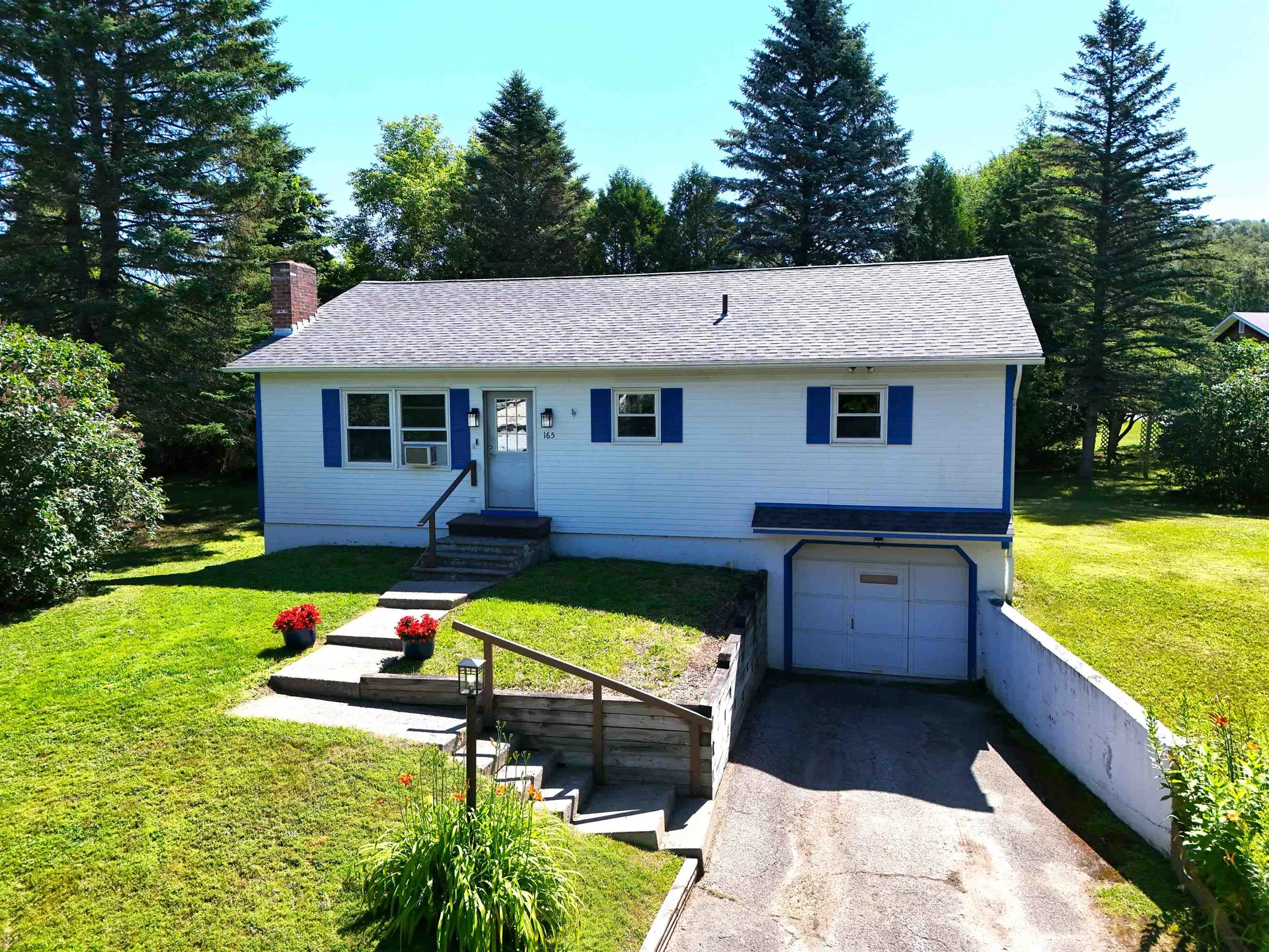 Newport City VT, 165 Fernwood Circle