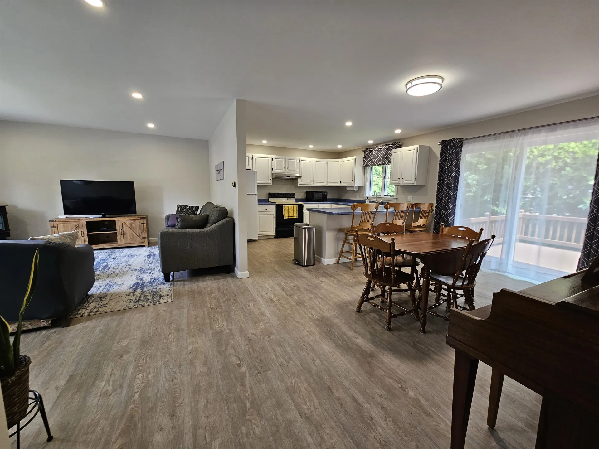 165 Fernwood Circle Newport City VT 05855