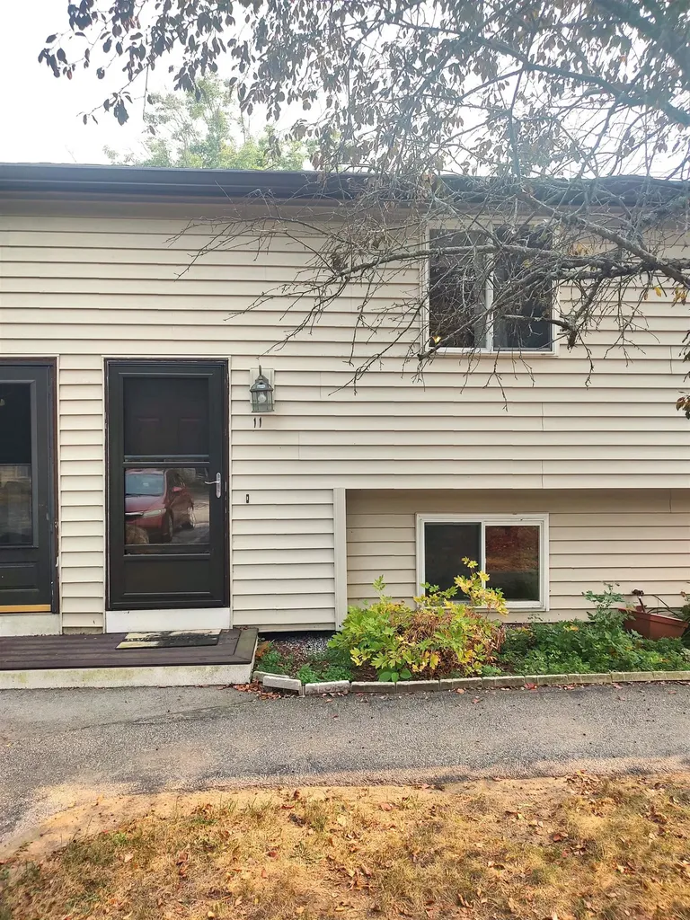 901 Mammoth Road Manchester NH 03104