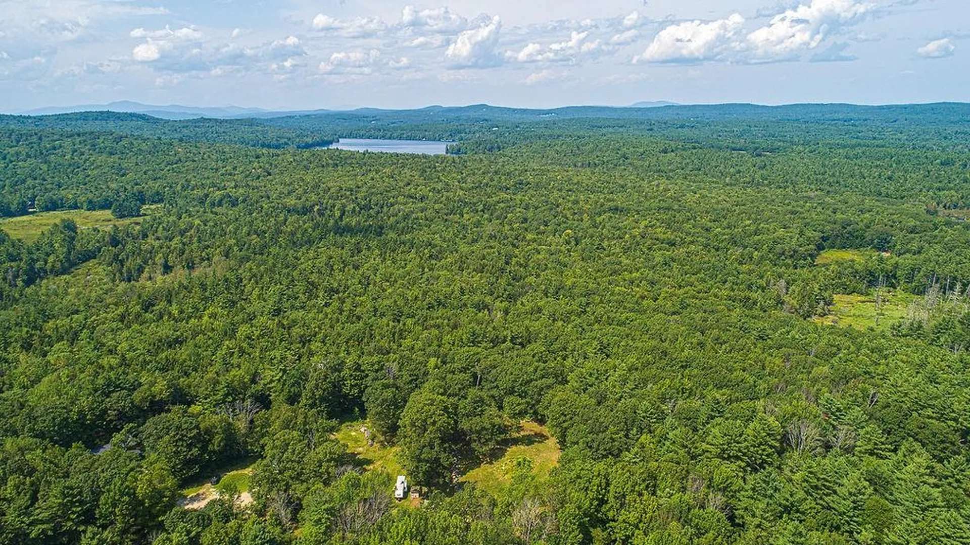 153 Mooseview Drive Brookfield NH 03872