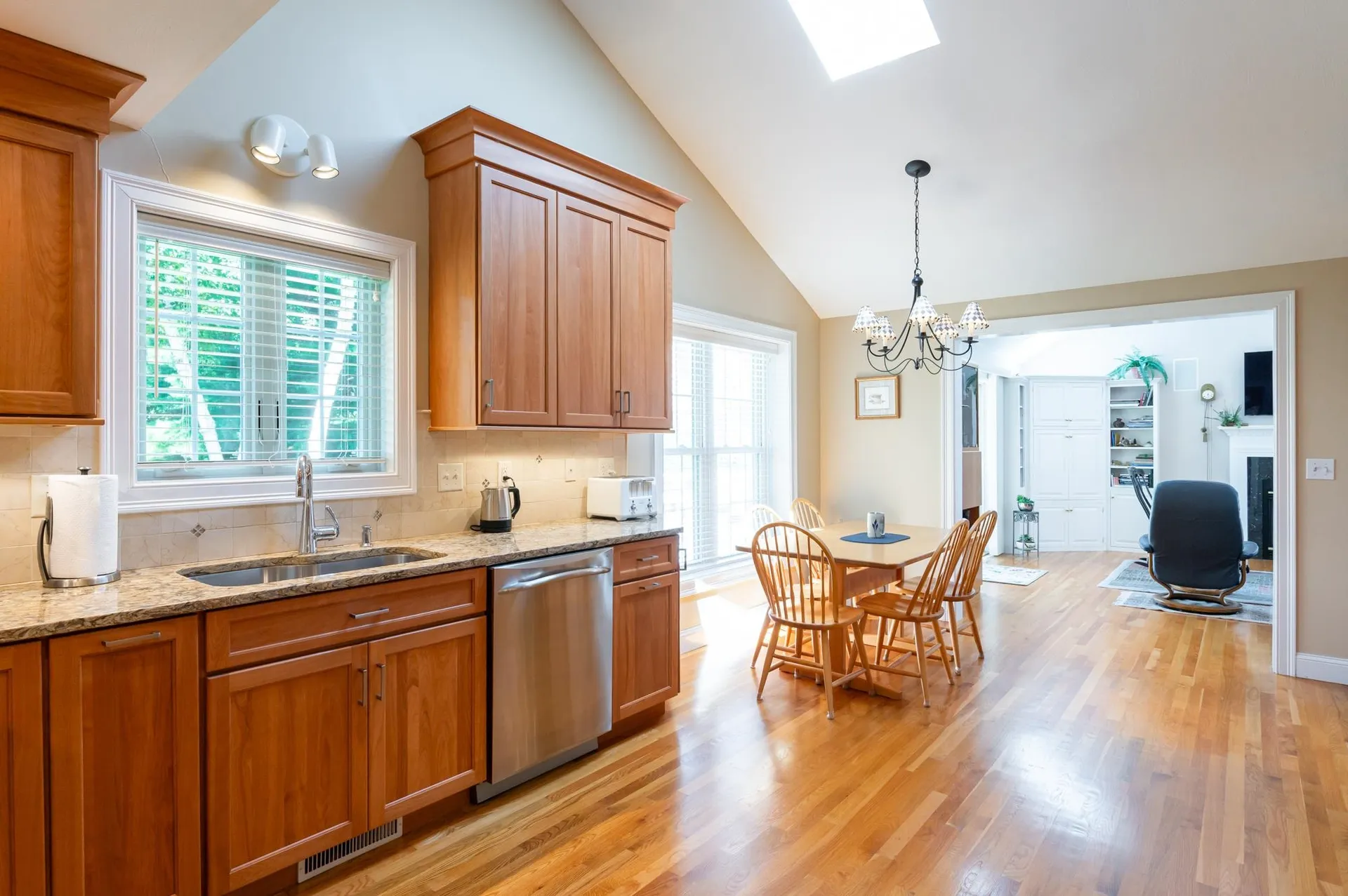 100 Hampton Meadows Hampton NH 03842