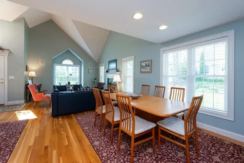 100 Hampton Meadows Hampton NH 03842