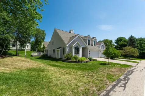 100 Hampton Meadows Hampton NH 03842