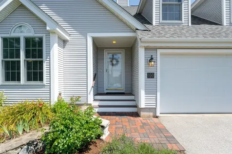 100 Hampton Meadows Hampton NH 03842