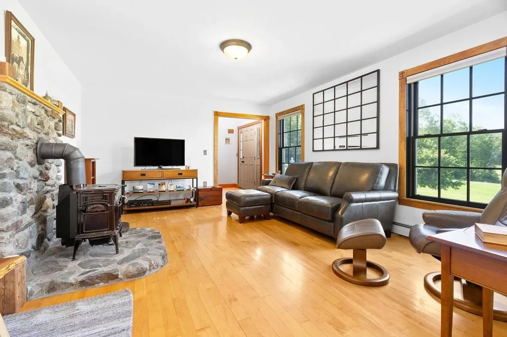 2464 Spaulding Road St. Johnsbury VT 05819