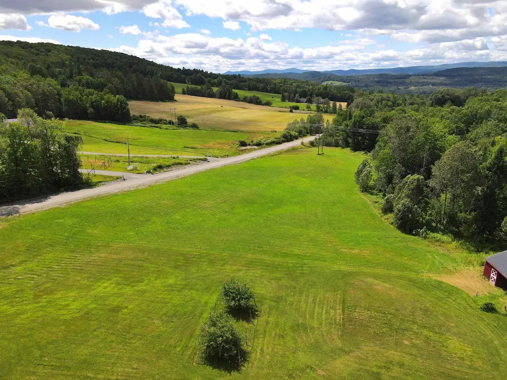 2464 Spaulding Road St. Johnsbury VT 05819
