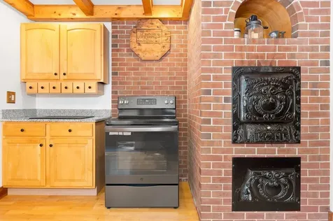 2464 Spaulding Road St. Johnsbury VT 05819