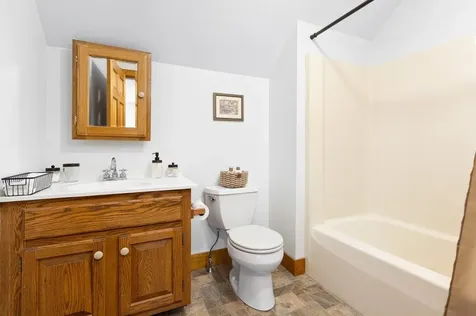 2464 Spaulding Road St. Johnsbury VT 05819