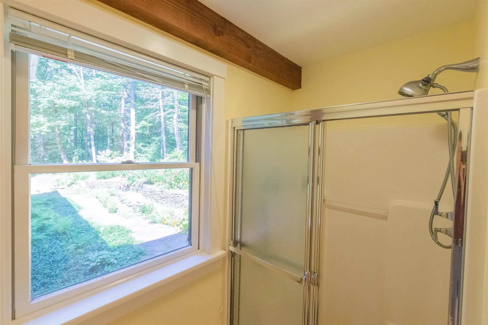 898 Bunker Hill Road Tamworth NH 03883