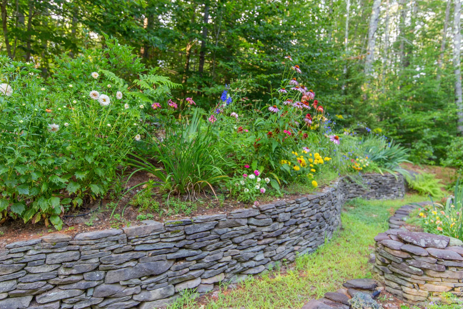 898 Bunker Hill Road Tamworth NH 03883