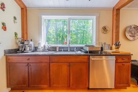 898 Bunker Hill Road Tamworth NH 03883