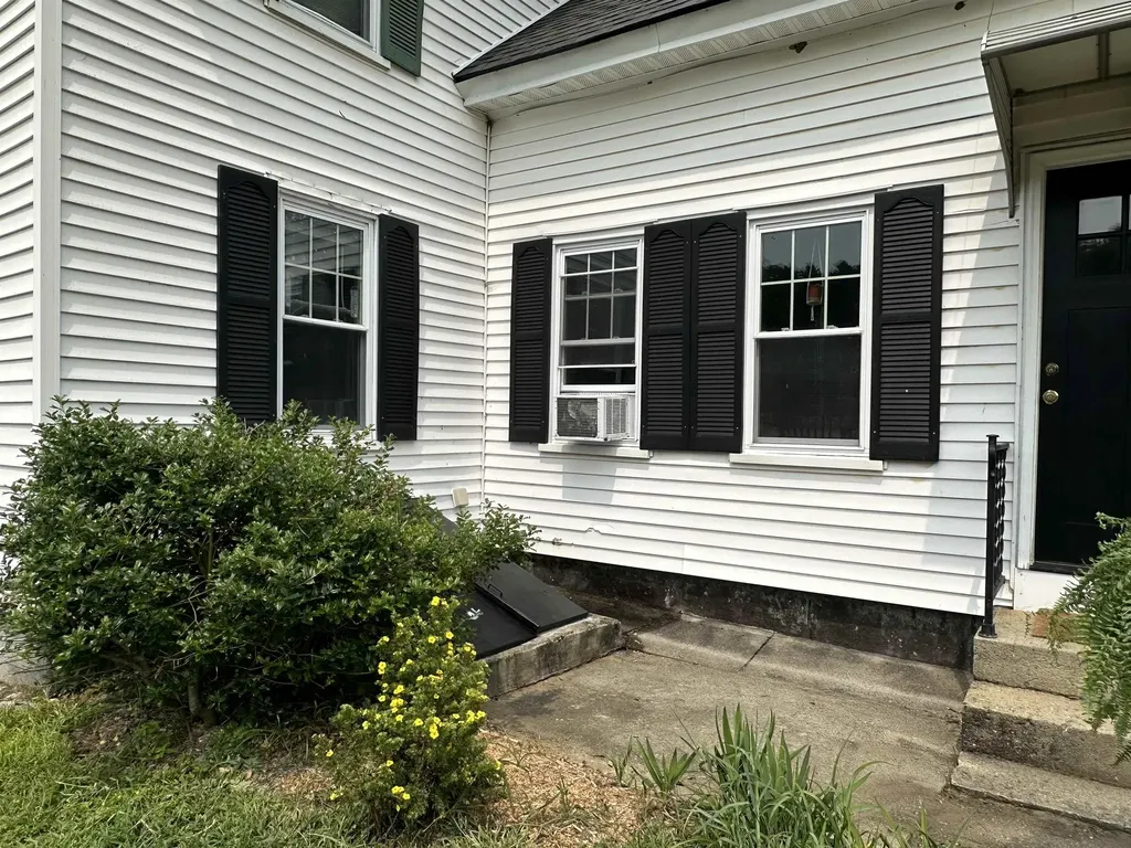 14 Knowlton Street Marlborough NH 03455
