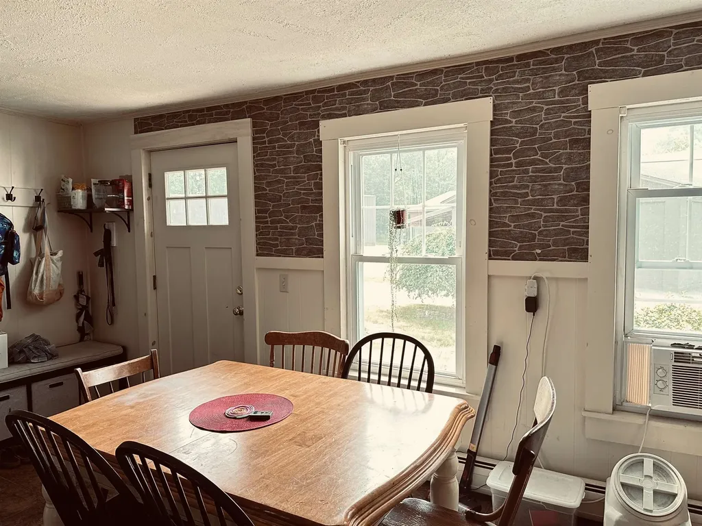14 Knowlton Street Marlborough NH 03455