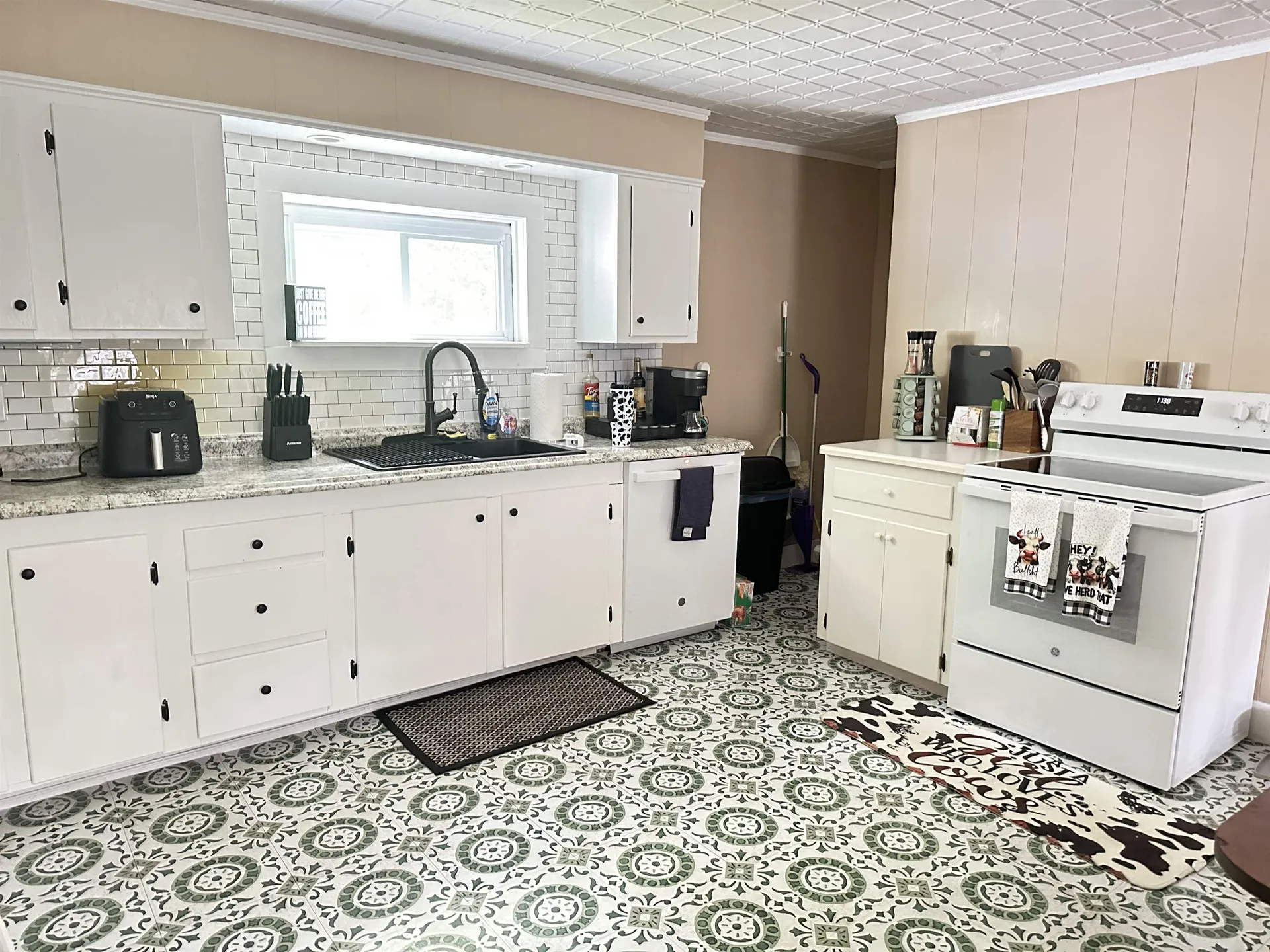 14 Knowlton Street Marlborough NH 03455