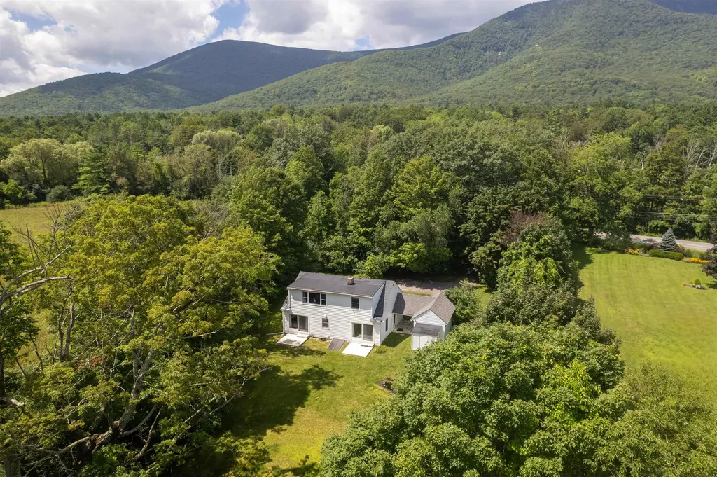 2420 Main Street Manchester VT 05254
