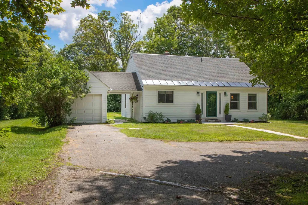 2420 Main Street Manchester VT 05254