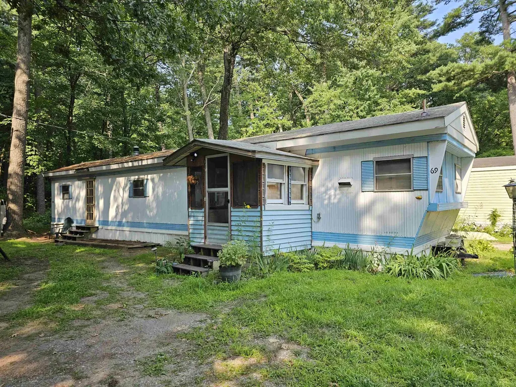 69 Hawthorne Lane Colchester VT 05446