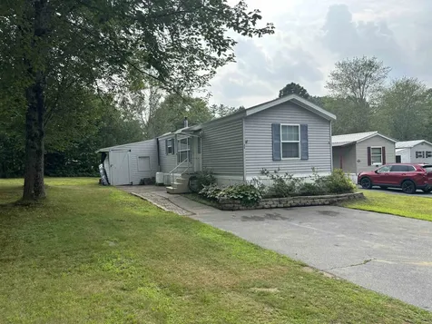 25 Morways Park Charlestown NH 03603