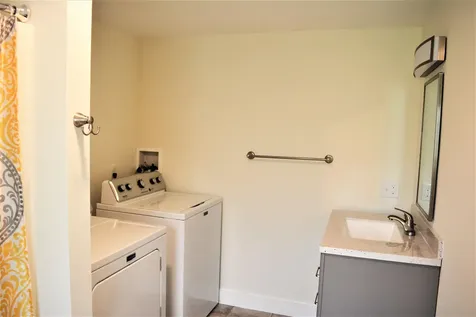 62 Lower Main Street Sunapee NH 03782