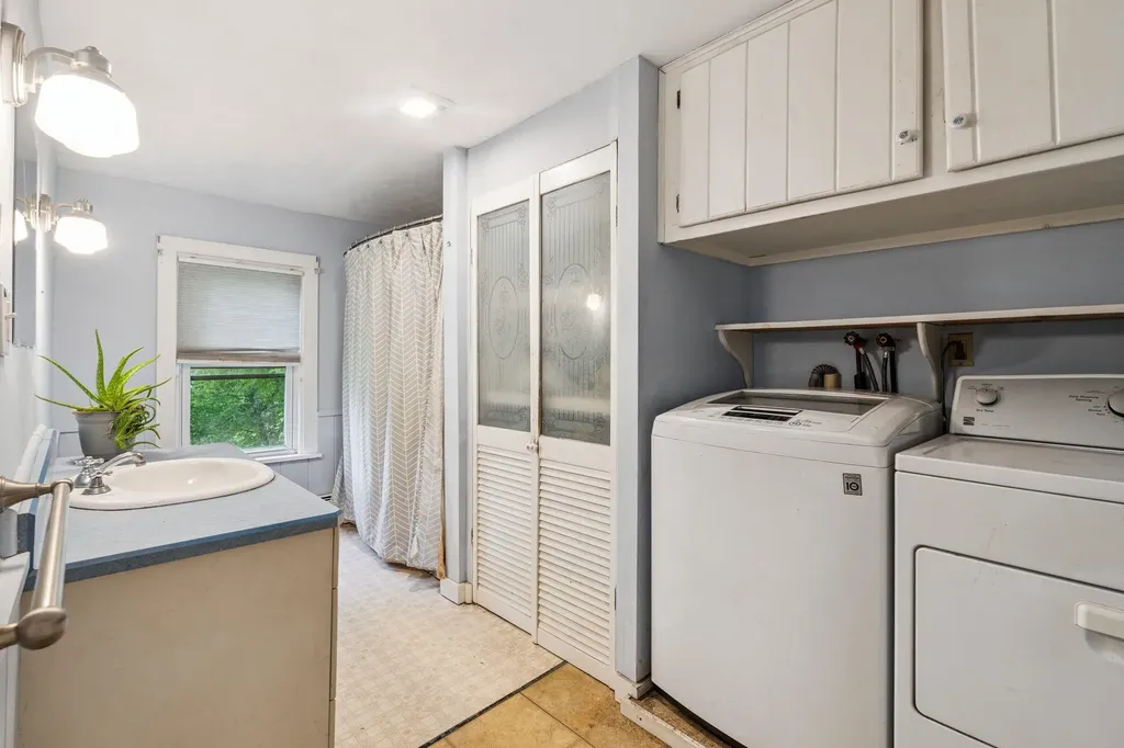 469 Vt Route 14 Randolph VT 05060