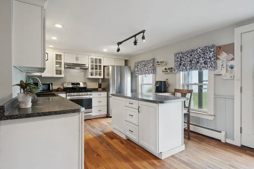 469 Vt Route 14 Randolph VT 05060