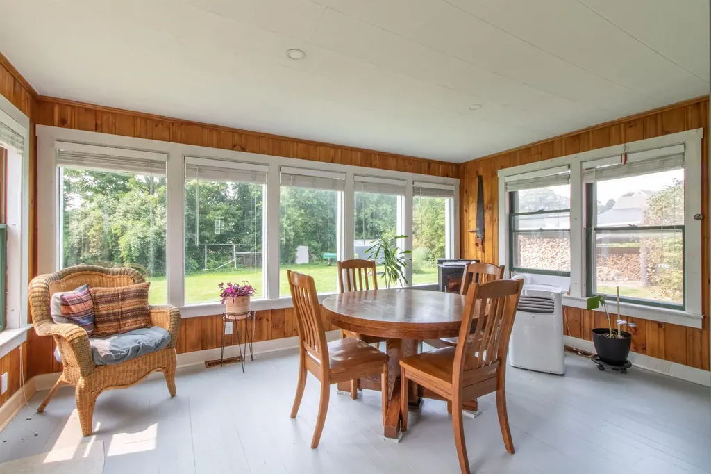 46 Autumn Street Newport City VT 05855