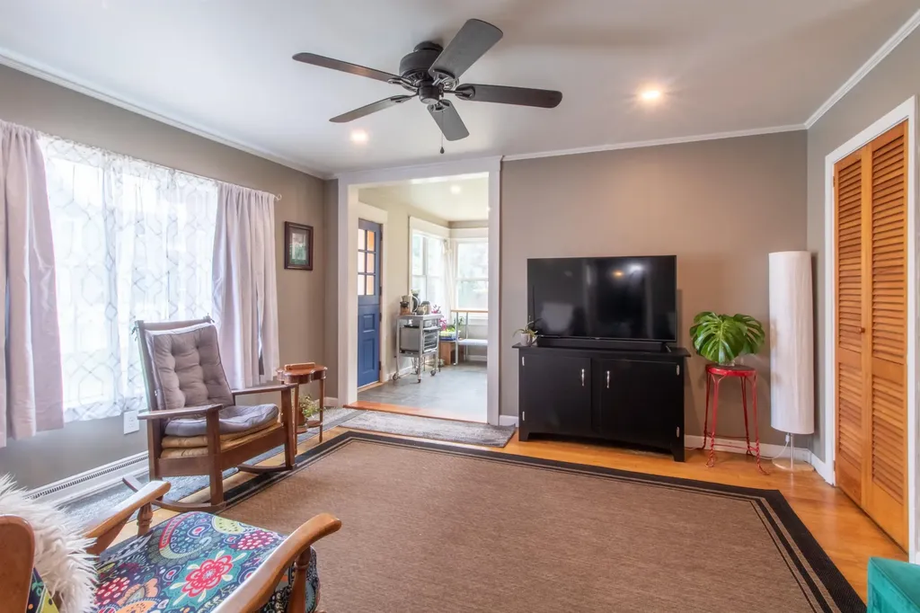 46 Autumn Street Newport City VT 05855