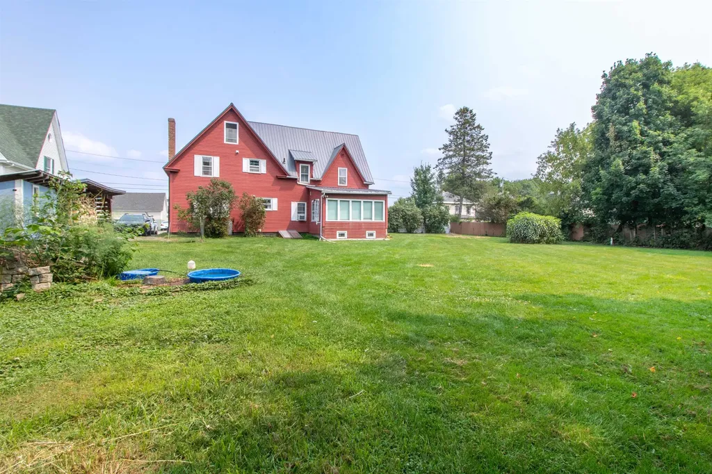 46 Autumn Street Newport City VT 05855