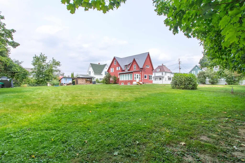 46 Autumn Street Newport City VT 05855