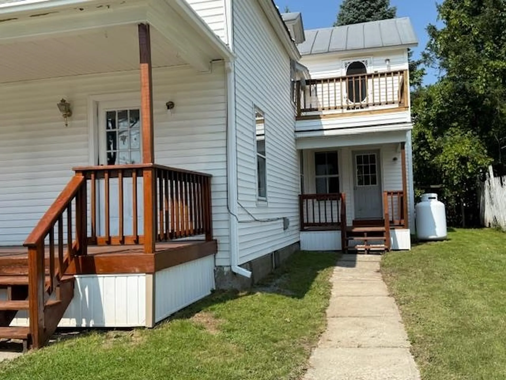 28 Hamilton Place Richford VT 05457