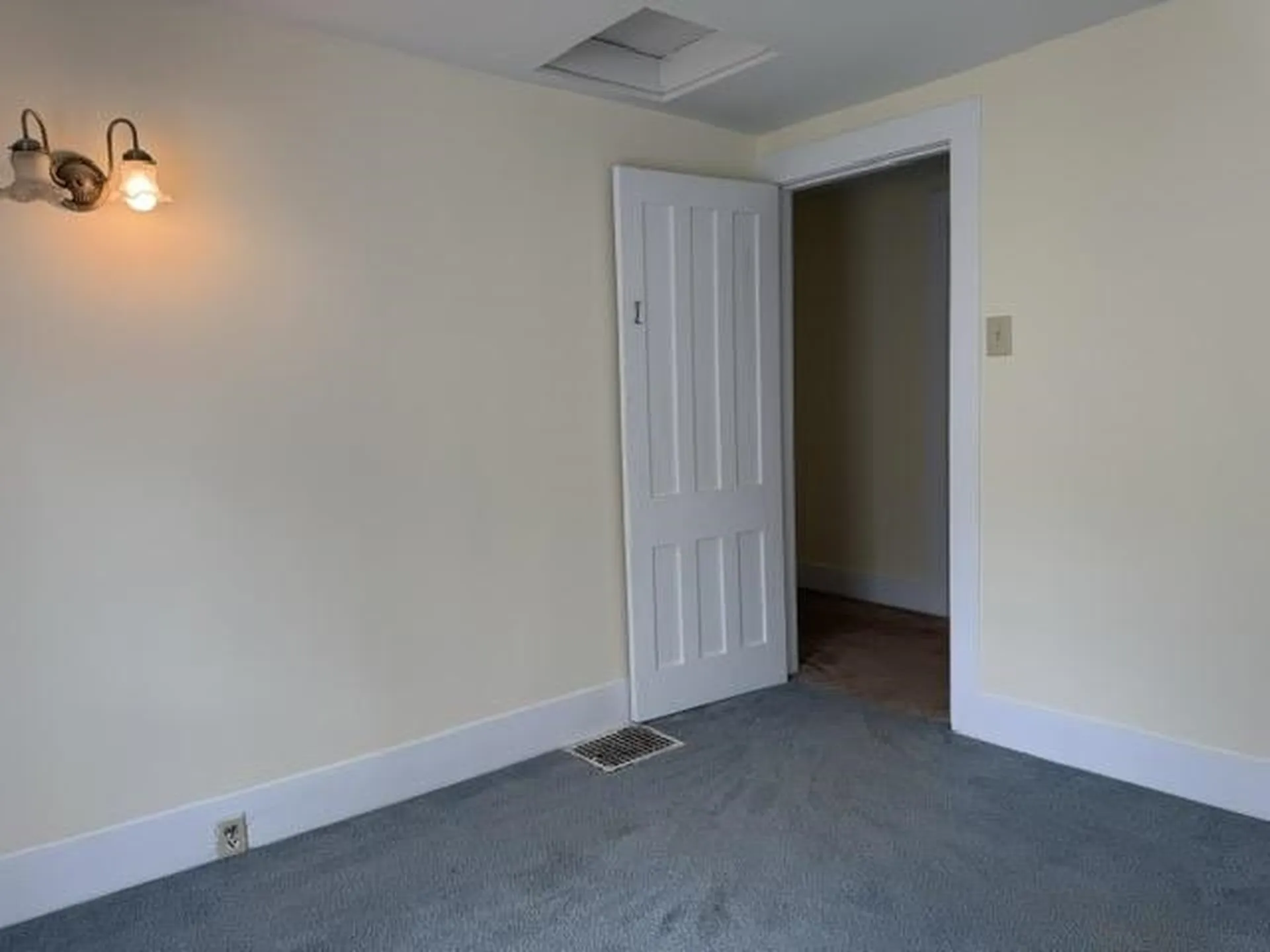 28 Hamilton Place Richford VT 05457