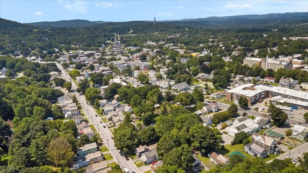 254 Union Street Bennington VT 05201