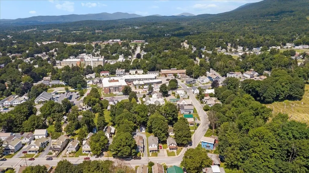 254 Union Street Bennington VT 05201