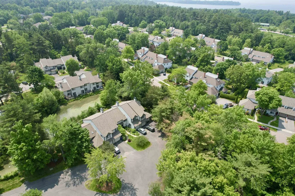 11 Lake Forest Drive Burlington VT 05401