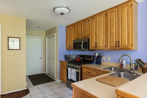 11 Lake Forest Drive Burlington VT 05401