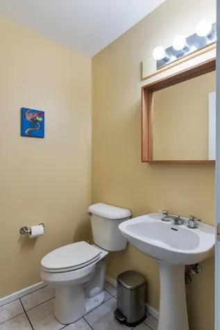 11 Lake Forest Drive Burlington VT 05401