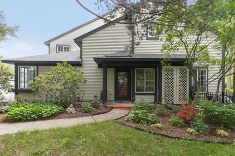 11 Lake Forest Drive Burlington VT 05401