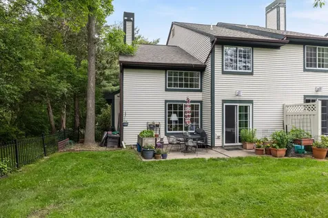 11 Lake Forest Drive Burlington VT 05401