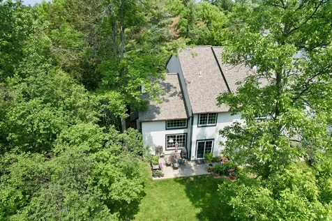 11 Lake Forest Drive Burlington VT 05401