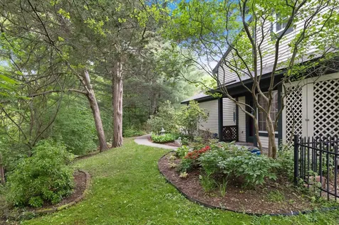 11 Lake Forest Drive Burlington VT 05401