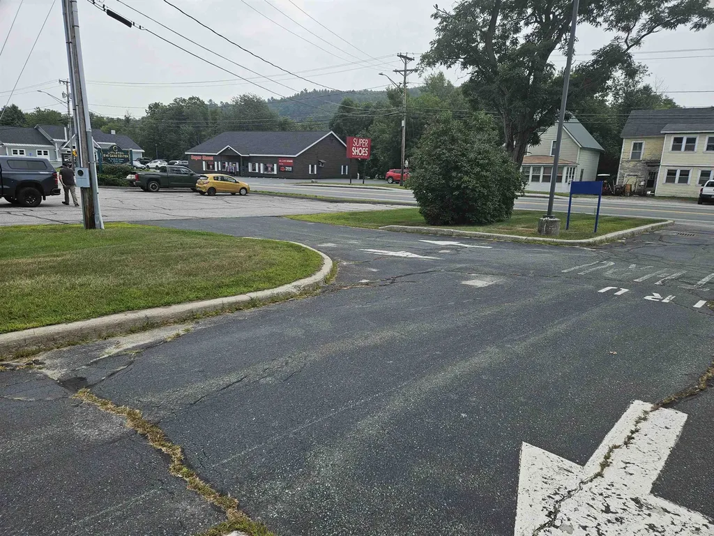 136 Meadow Street Littleton NH 03561