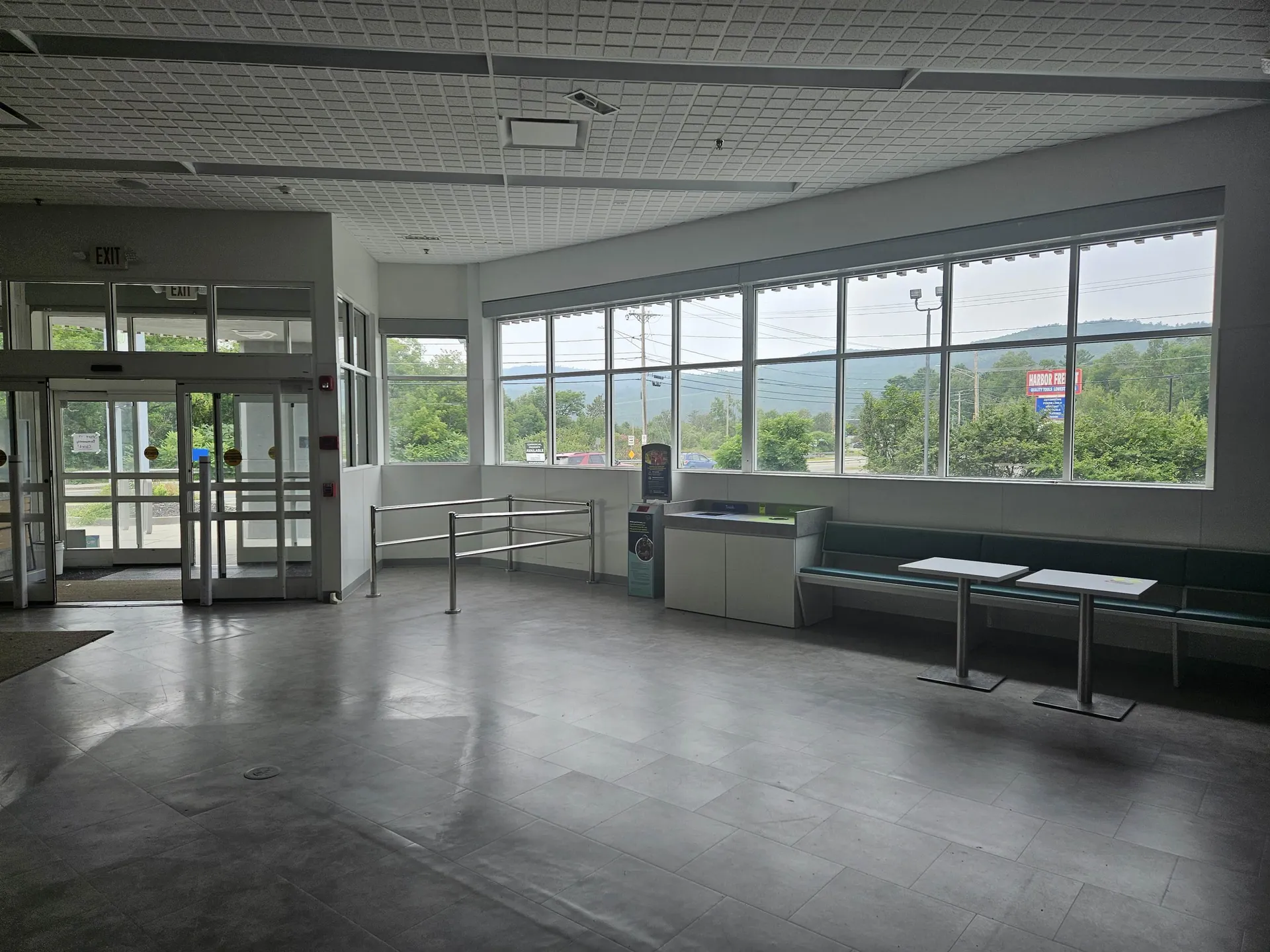 136 Meadow Street Littleton NH 03561