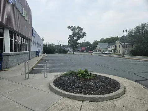 136 Meadow Street Littleton NH 03561