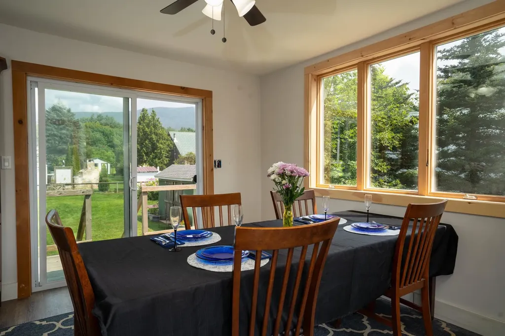 22 Carlen Street Manchester VT 05255