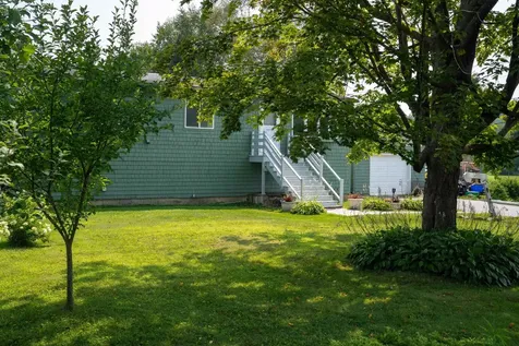 22 Carlen Street Manchester VT 05255