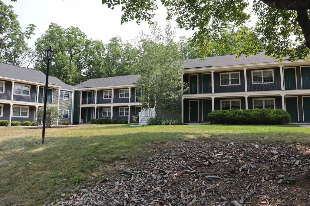 93 Henry Law Avenue Dover NH 03820