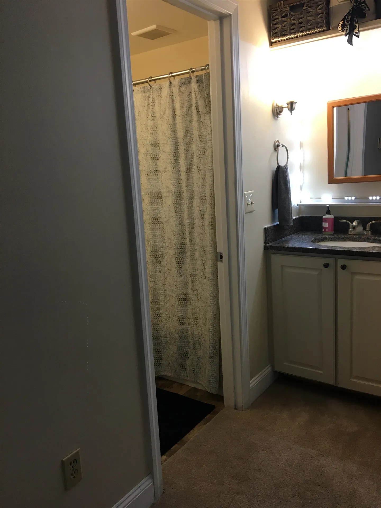 93 Henry Law Avenue Dover NH 03820