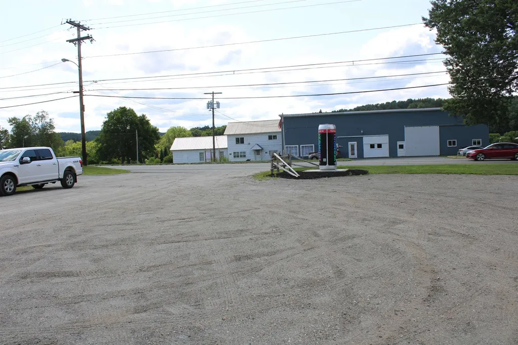 37 Pleasant Street Lyndon VT 05851