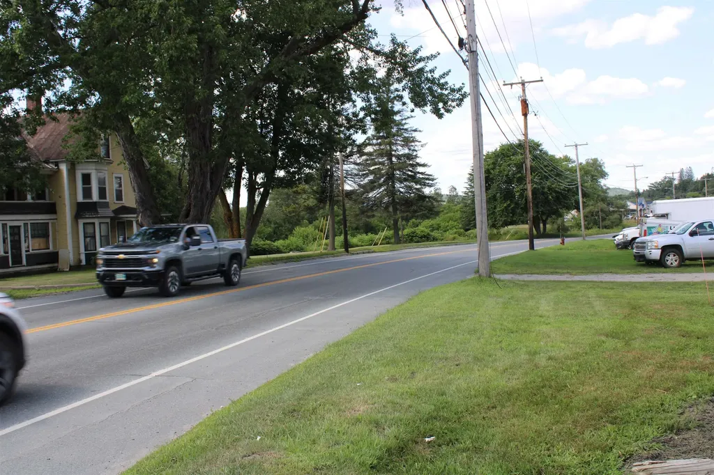 37 Pleasant Street Lyndon VT 05851